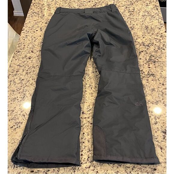 SkiGear Women's Insulated Snow Pants - Picture 4 of 8